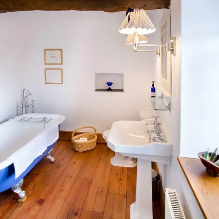 Top Farm 住宿加早餐酒店 Selside